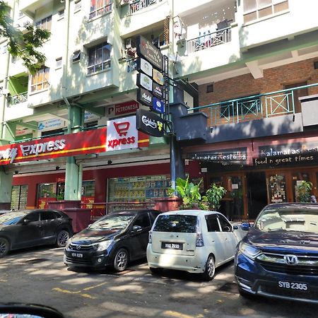 Y Homes Kota Kinabalu Exterior photo